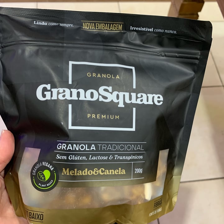 photo of GranoSquare Granola tradicional premium Melado e canela shared by @sandraoliveira on  10 May 2022 - review