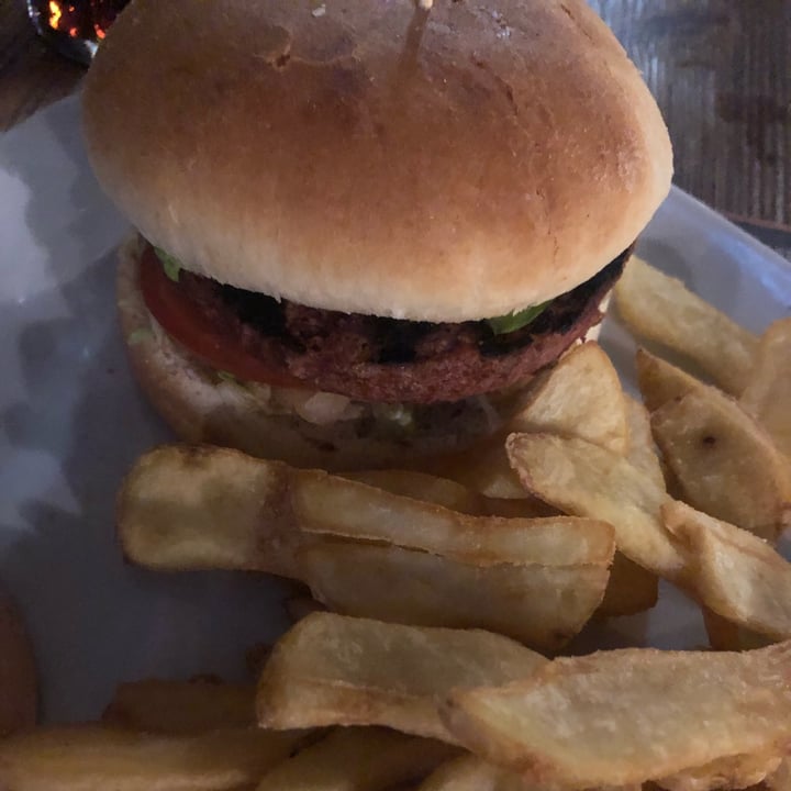 photo of Old Wild West No meat burger shared by @sarasantu on  31 Mar 2022 - review
