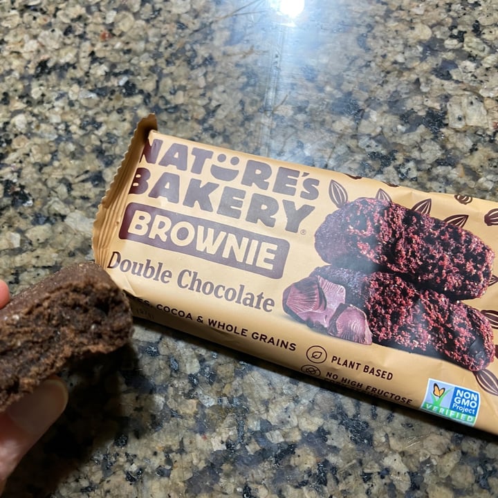 photo of Nature's Bakery Brownie Bar Double Chocolate shared by @karenasp on  28 Oct 2021 - review