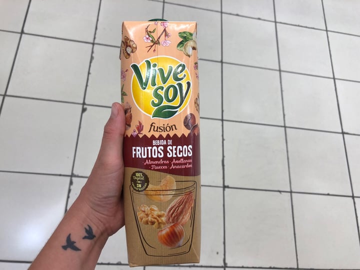 photo of ViveSoy Bebida de Frutos Secos shared by @anaiturrizar on  25 Aug 2019 - review