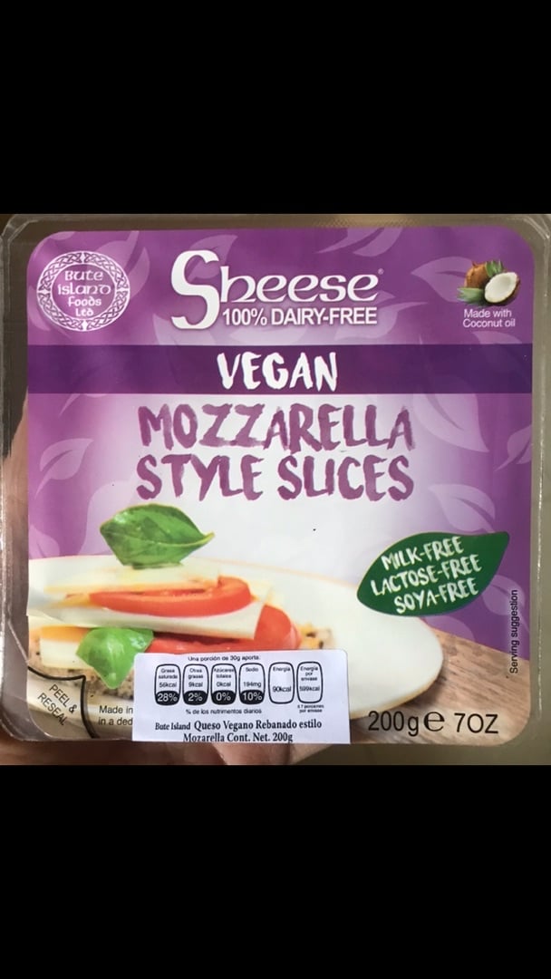 photo of Bute Island Foods Mozzarella Style Slices shared by @monitzin on  22 Apr 2020 - review
