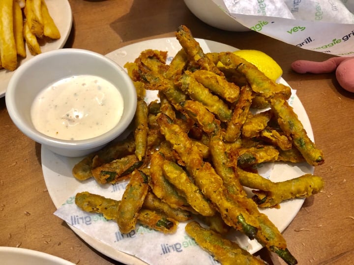 review photo of Veggie Grill Tempura green bean stack shared by @s1224 on 13 Jul 2019 - review