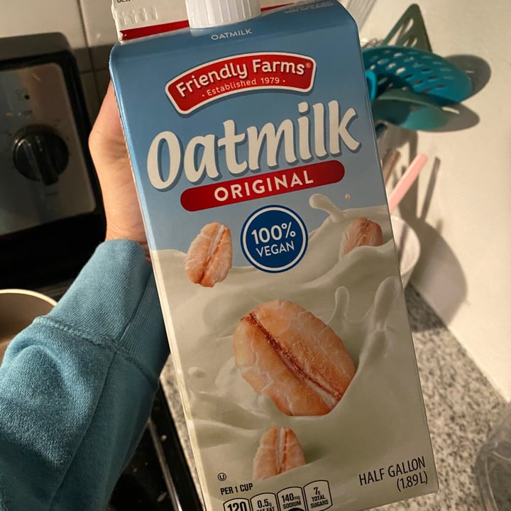 photo of Friendly Farms Oatmilk shared by @abadgevegan on  10 Feb 2022 - review