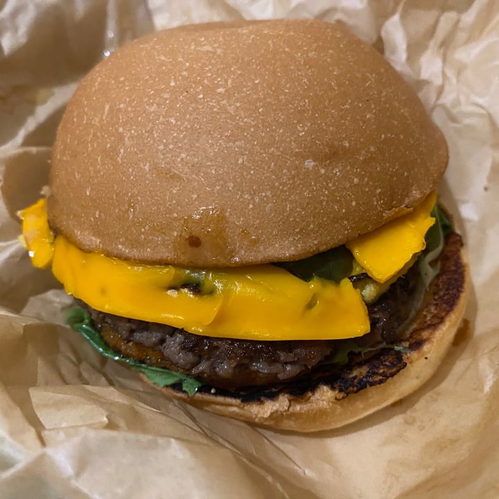 photo of Love Handle  Breakfast Burger shared by @culinaryworkout on  17 Oct 2020 - review