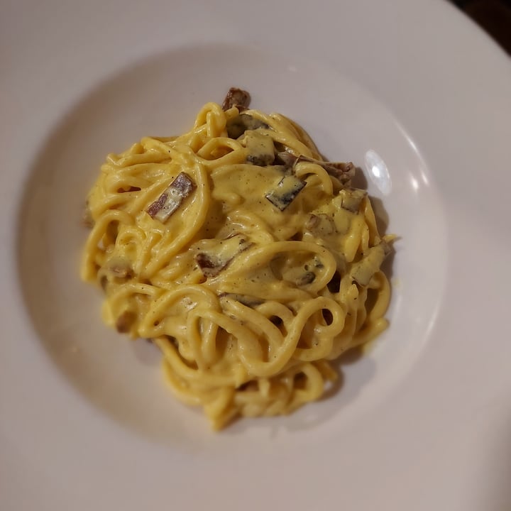 photo of Ristorante Vegano Biologico La Lanterna Bigoli alla carbonara vegetale shared by @pablita87 on  05 Dec 2021 - review