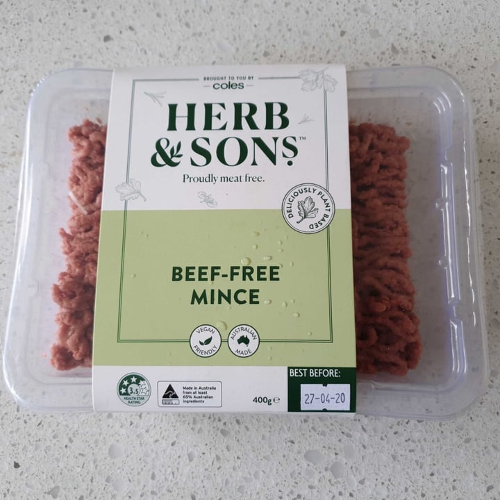 photo of Herb & Sons Beef-free mince shared by @lanilouisem on  20 Apr 2020 - review