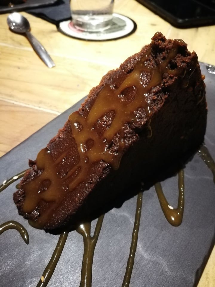 review photo of L'Embargo Moelleux Au Chocolat shared by @bakaninnin on 07 Mar 2020 - review
