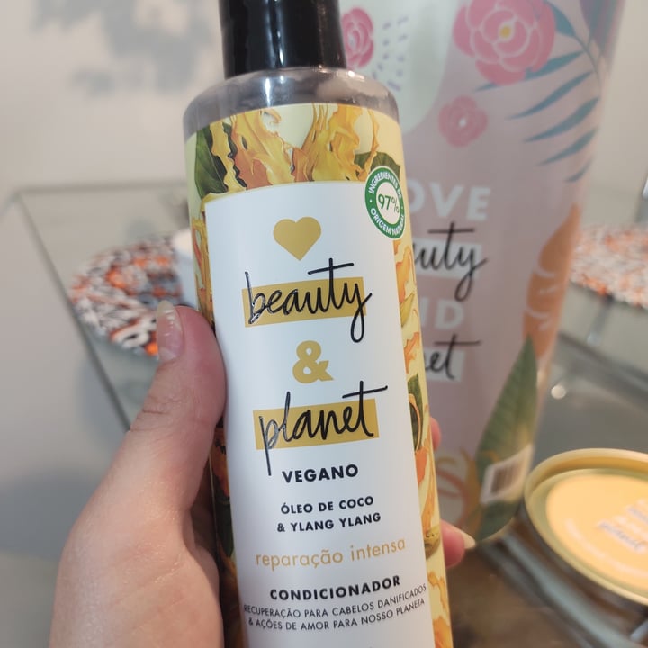 review photo of Love Beauty and Planet Condicionador Hope and Repair shared by @prilimacv on 28 Sep 2022 - review