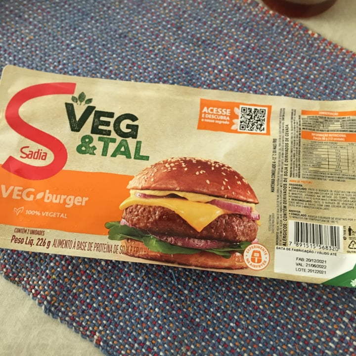 photo of Sadia Hambúrguer Vegetal shared by @juvianna on  16 Jun 2022 - review