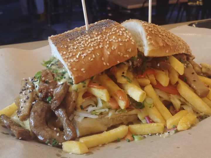 review photo of Lekker Vegan Kloof Mixed Chickn and Beef Gatsby shared by @gracec on 23 Oct 2019 - review