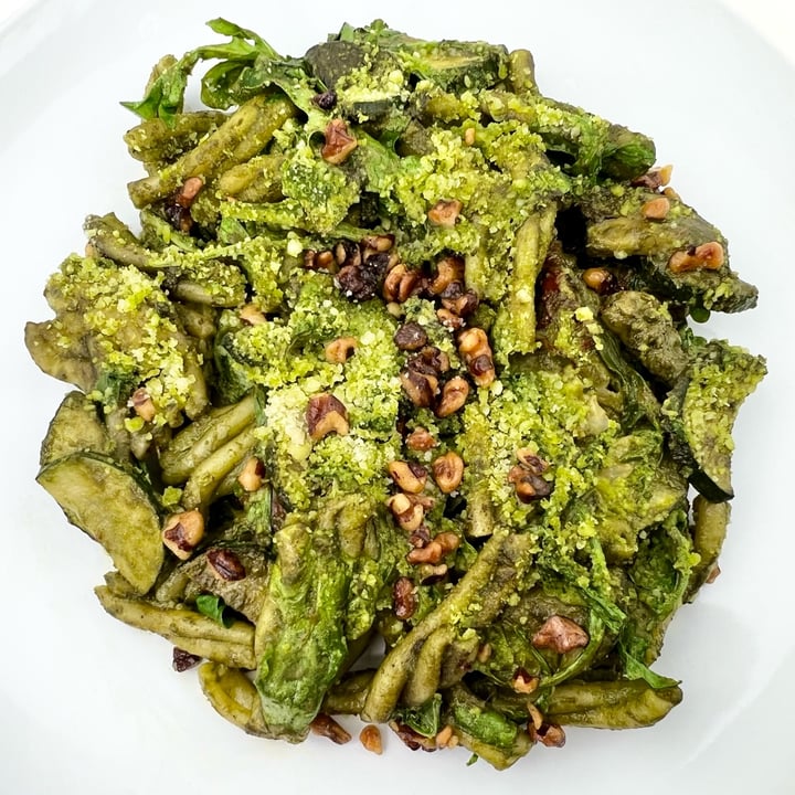photo of Blossoming Lotus Pesto Pasta shared by @pdxveg on  25 May 2022 - review