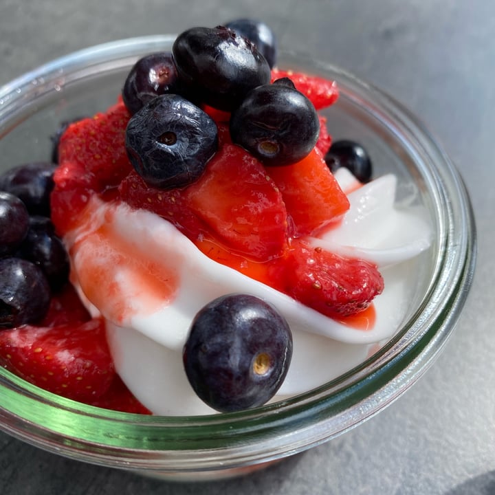 photo of Miner's Coffee Vegan Frozen Joghurt shared by @lanastweet on  05 Sep 2022 - review