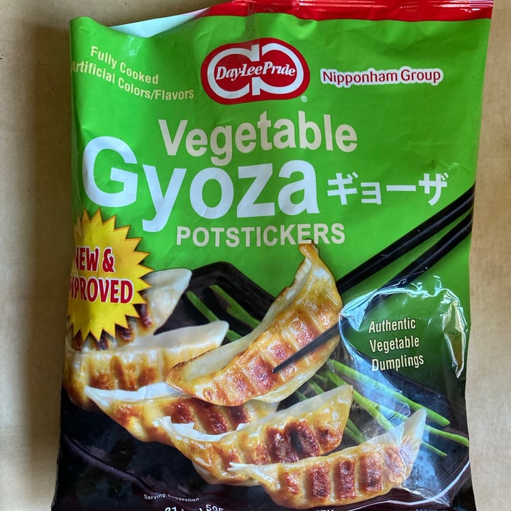 photo of Daylee pride Vegetable Gyoza Potstickers shared by @serenben on  24 Jun 2021 - review