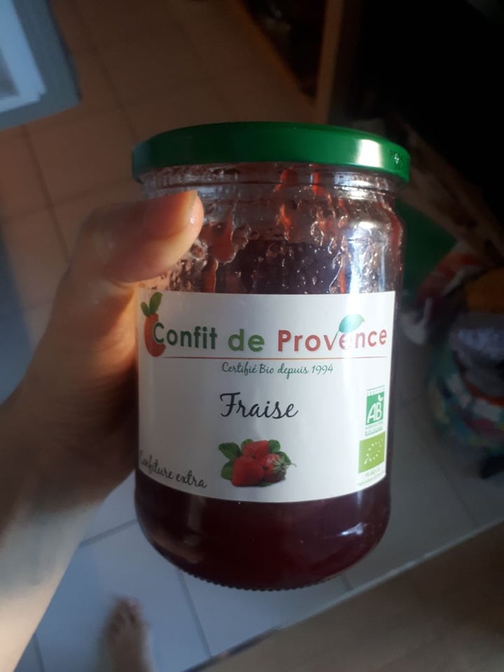 photo of Confit de Provence Confiture de fraise shared by @melodyfromthemoon on  30 Mar 2020 - review