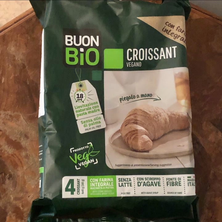 photo of Buon Bio Croissant vegani shared by @stranita on  30 Nov 2021 - review