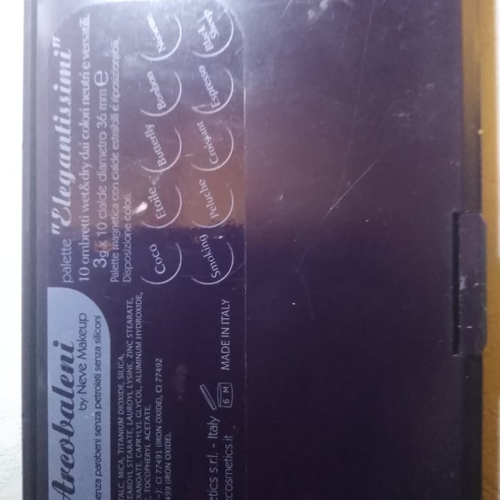 review photo of Neve Cosmetics Ombretti - palette elegantissimi shared by @antotantoveg on 01 Dec 2021 - review