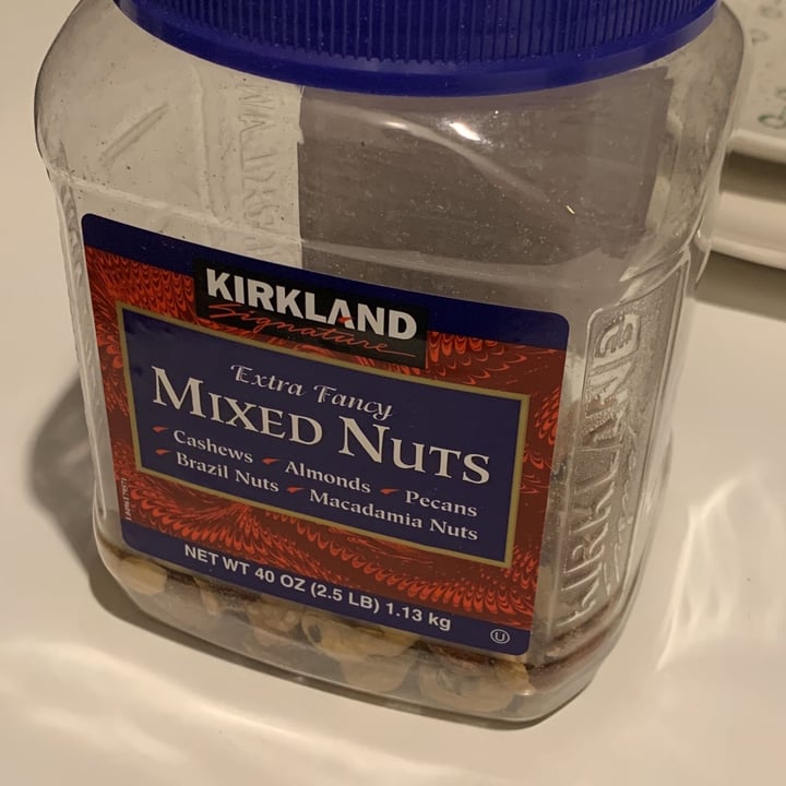 photo of Kirkland Signature Extra Fancy Mixed Nuts shared by @timmei on  01 Dec 2021 - review