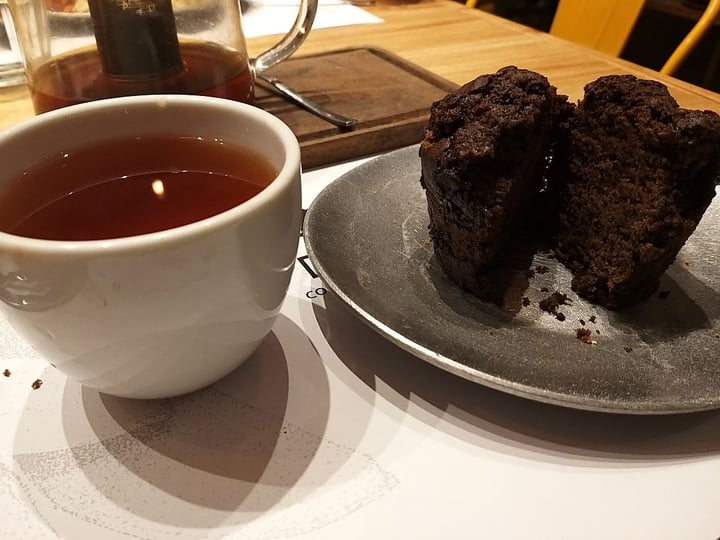 photo of OL'DAYS Coffee and Deli Muffin de chocolate vegano shared by @paularicciardi on  02 Aug 2019 - review
