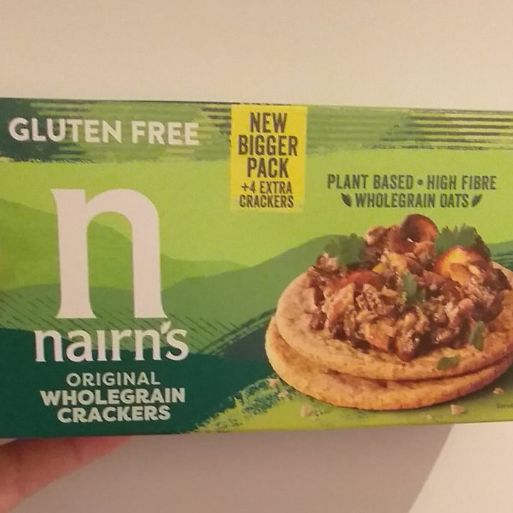 review photo of Nairn’s Oat Biscuits Wholegrain Crackers shared by @vivichambers on 07 May 2022 - review