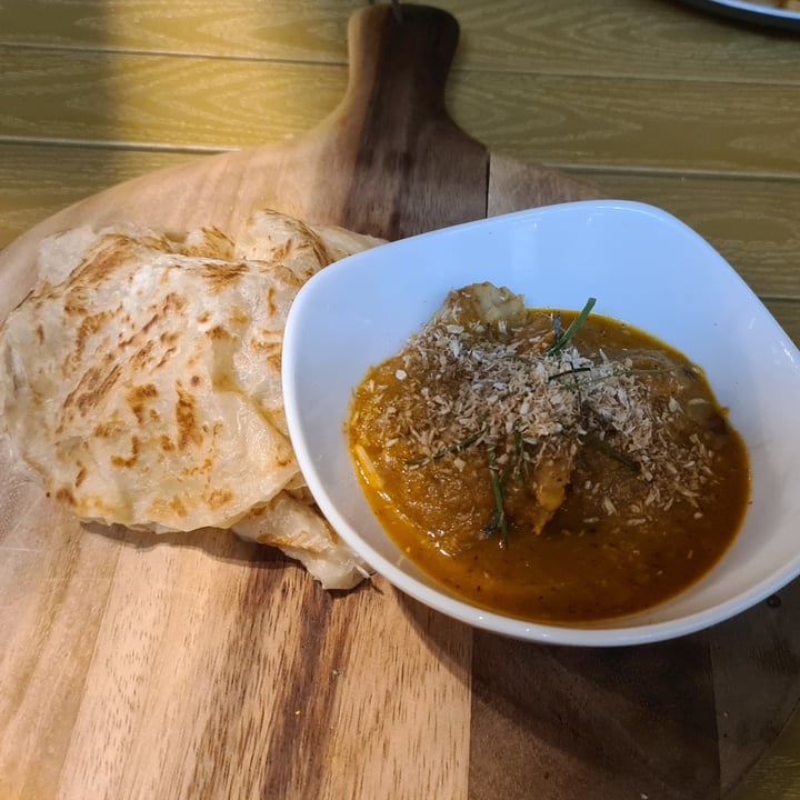 photo of Green Common Singapore Rendang Chicken Roti shared by @rasa23 on  15 Feb 2021 - review