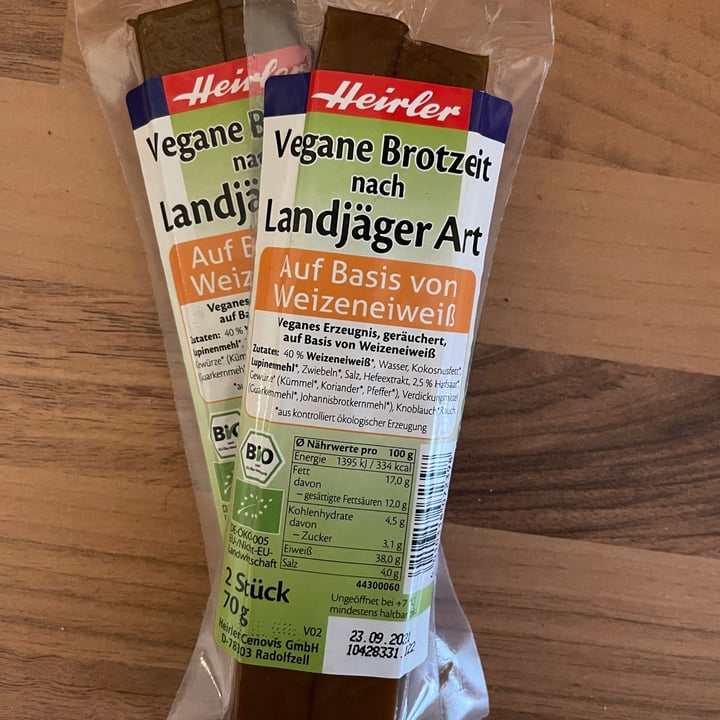 photo of Heirler Vegane Landjäger shared by @weganerin on  28 Apr 2021 - review