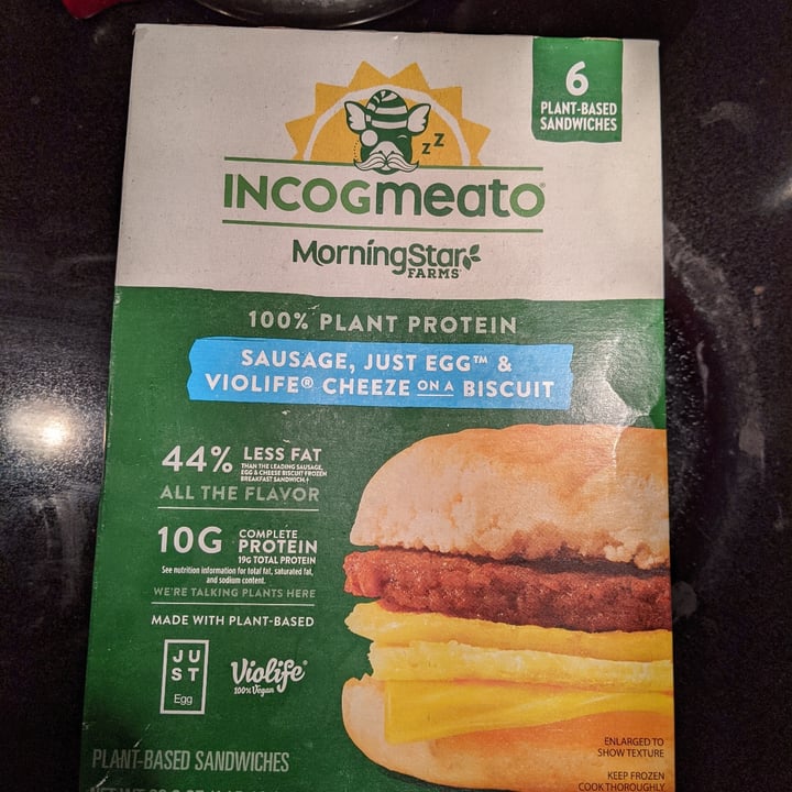 photo of Incogmeato Plant-Based Sandwiches shared by @caseyveganforlife on  16 Dec 2021 - review