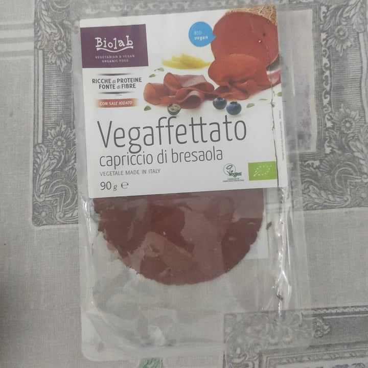 photo of Biolab Vegaffettato Capriccio Di Bresaola shared by @giadamirabile on  21 Apr 2021 - review