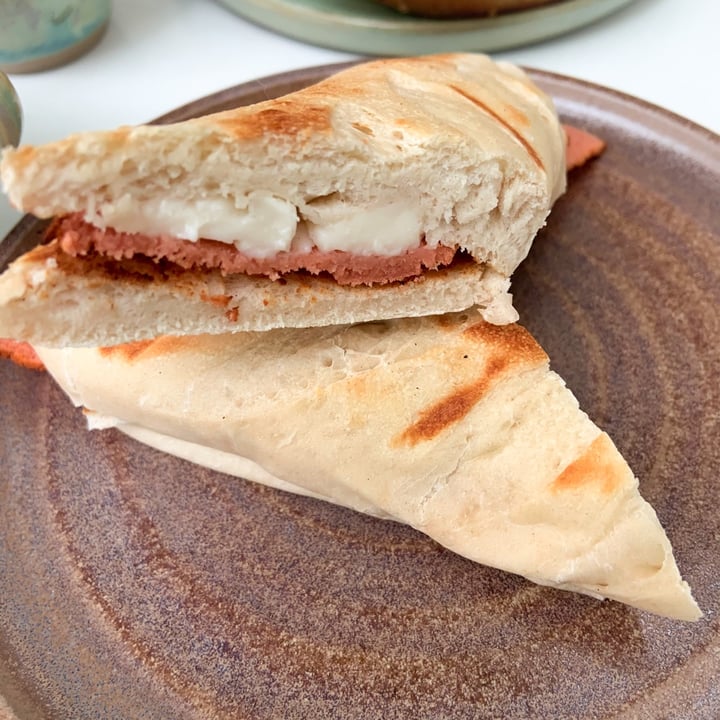 photo of Bioma plant based café Panini de jamón y queso shared by @restovegan on  11 Apr 2021 - review