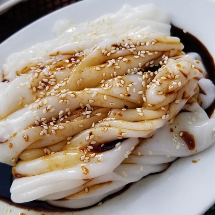 photo of The Original Buddha Bodai Sesame rice roll shared by @tracyrocks on  21 Nov 2020 - review