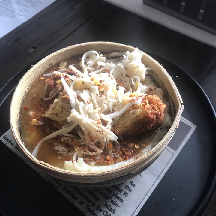 photo of Vegan Streetfood Deli - Obs Cape Town Vegan Spud Bowl shared by @natasha21 on  17 Sep 2022 - review