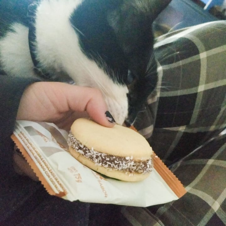 photo of Felices Las Vacas Alfajor Maicena shared by @kndyd on  07 Mar 2020 - review