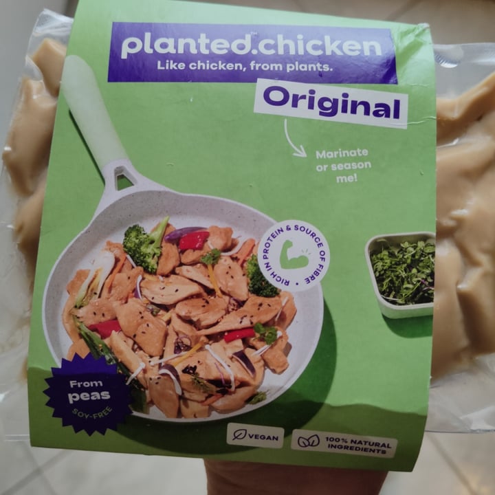 review photo of Planted Planted chicken shared by @callaudia on 03 Jul 2022 - review