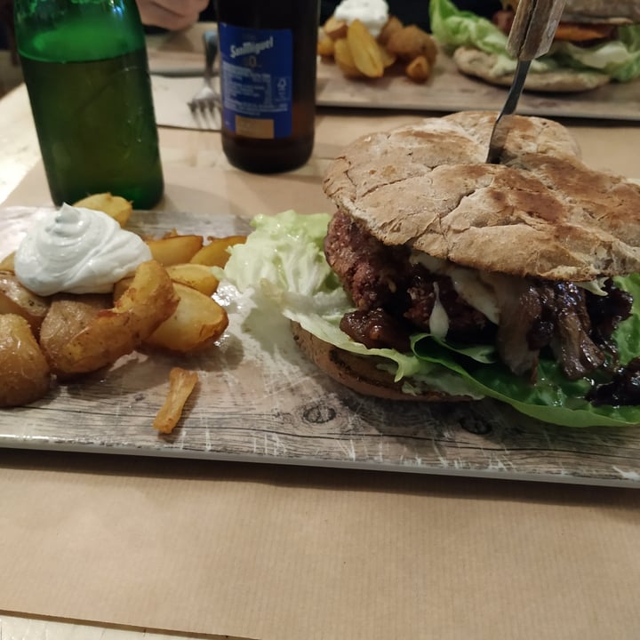 photo of Viva Burger Bombay Burguer shared by @runa on  16 Dec 2020 - review