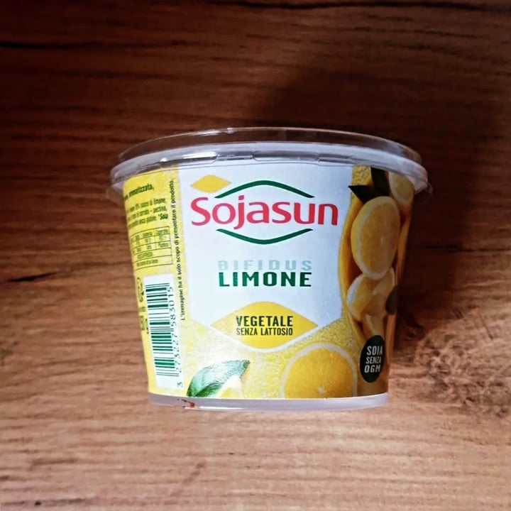 review photo of Sojasun Bifidus Limone shared by @margheritadb on 18 Jul 2022 - review