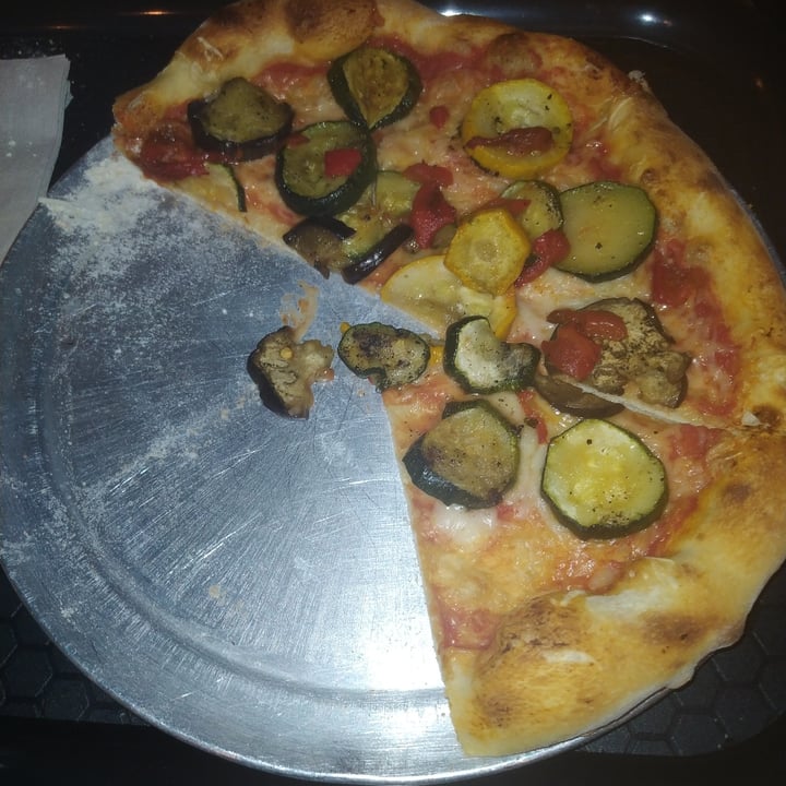 review photo of Hervíboro Cocina Vegana Pizza de verduras shared by @gabrielferrucho on 07 Mar 2021 - review