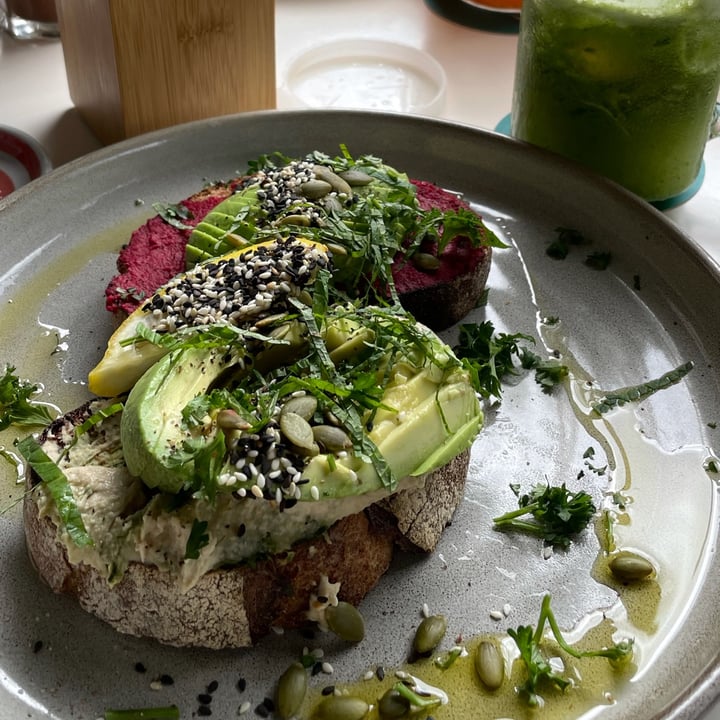 review photo of Carrotsticks and Cravings Happy Vegan Avo shared by @lahari on 16 Dec 2021 - review
