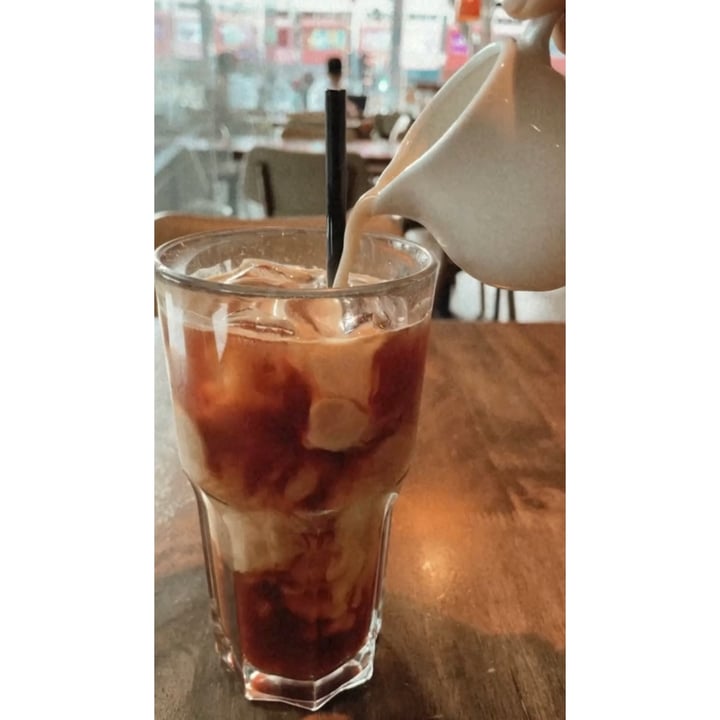 photo of Da Paolo Gastronomia - Holland Village Ice Black Coffee W Oatly At The Side shared by @suncheetahh on  10 Jan 2022 - review
