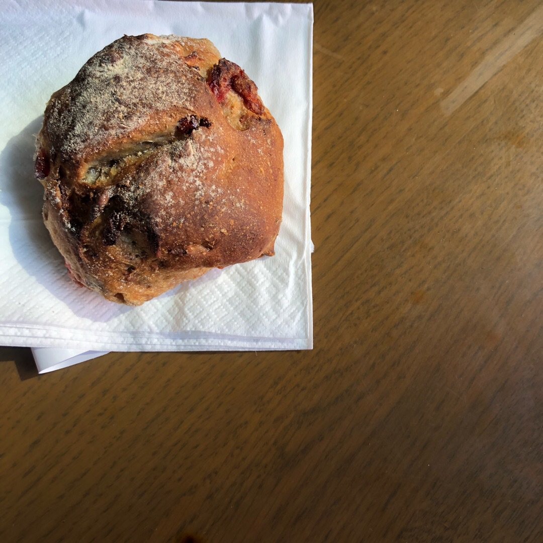 Tous Les Jours Cranberry Walnut Bread Reviews abillion