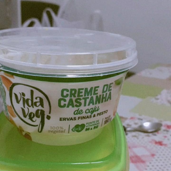review photo of Vida Veg Creme de Castanha de Caju com Ervas Finas & Pesto shared by @ellexz on 08 Jan 2022 - review
