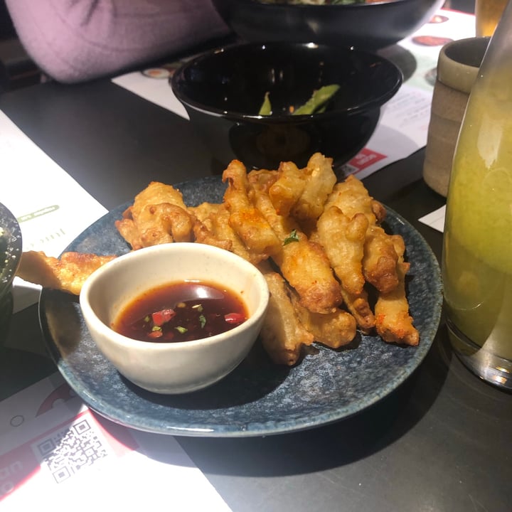 photo of Wagamama Leicester Vegan Chilli ‘Squid’ shared by @pretzelworm on  31 May 2021 - review