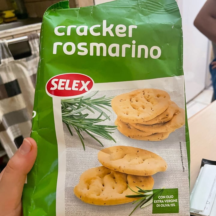 photo of Selex Cracker rosmarino shared by @nebbia on  10 Oct 2022 - review