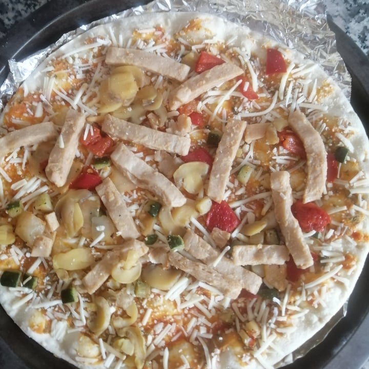 review photo of Heura Heura Pizza 100% Vegetal shared by @larale on 26 Oct 2020 - review
