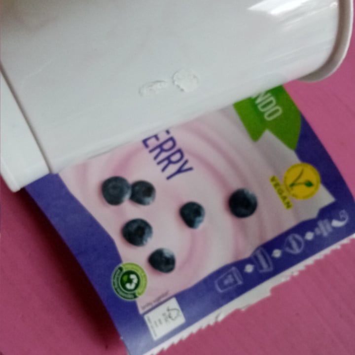 photo of Vemondo Soya Blueberry shared by @valeveg75 on  29 Sep 2022 - review
