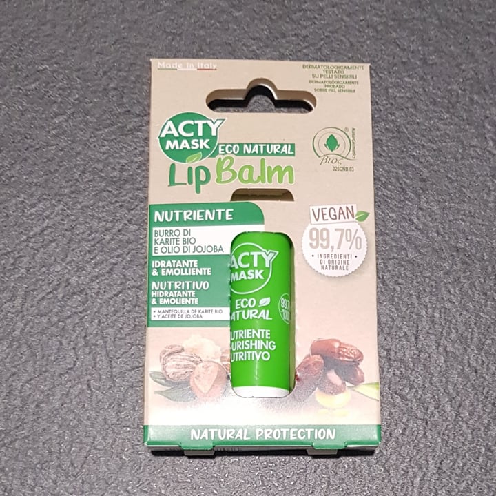 photo of Acty mask lip balm nutriente shared by @diddi on  15 Nov 2022 - review