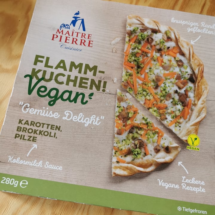 photo of Maître Pierre Cuisiner Flammkuchen vegan! „Gemüse Delight“ shared by @thomass on  09 Jun 2022 - review