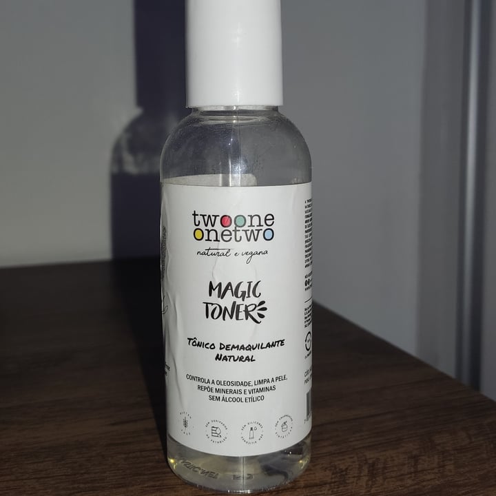 review photo of Twoone Onetwo Tônico Demaquilante Natural shared by @renanmats on 21 Apr 2022 - review