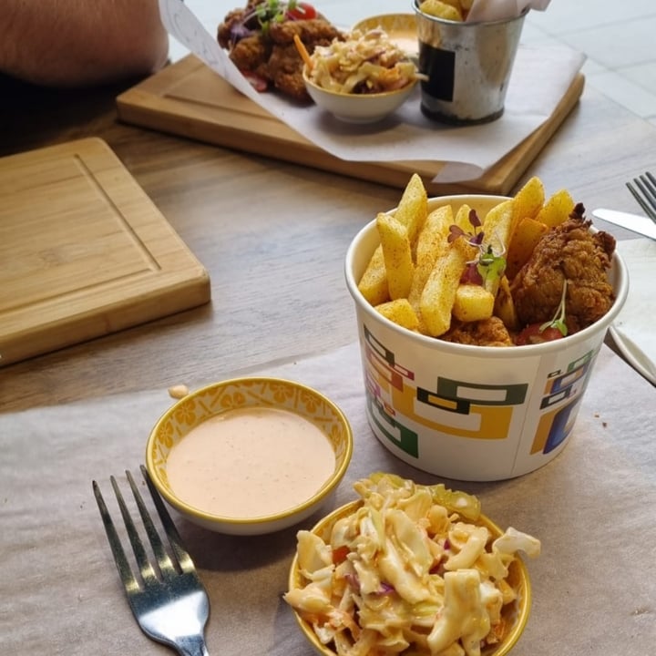 review photo of The Vegan Chef Umhlanga Southern fried chickn, chips & slaw shared by @nadias on 02 Jan 2022 - review