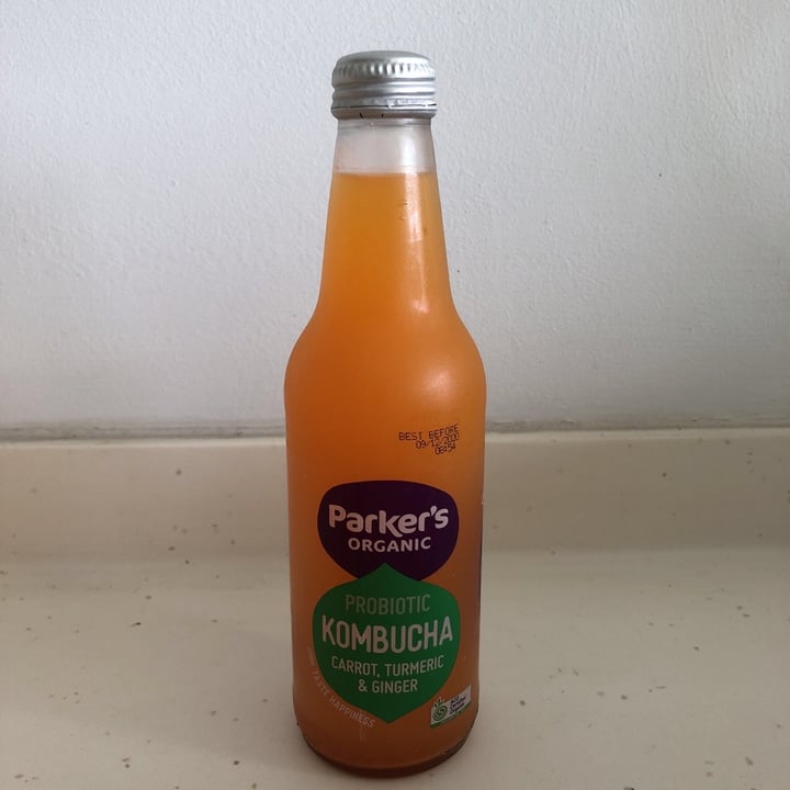 photo of parker’s Probiotic Kombucha - Carrot, Turmeric, Ginger shared by @balivegan on  09 Mar 2020 - review
