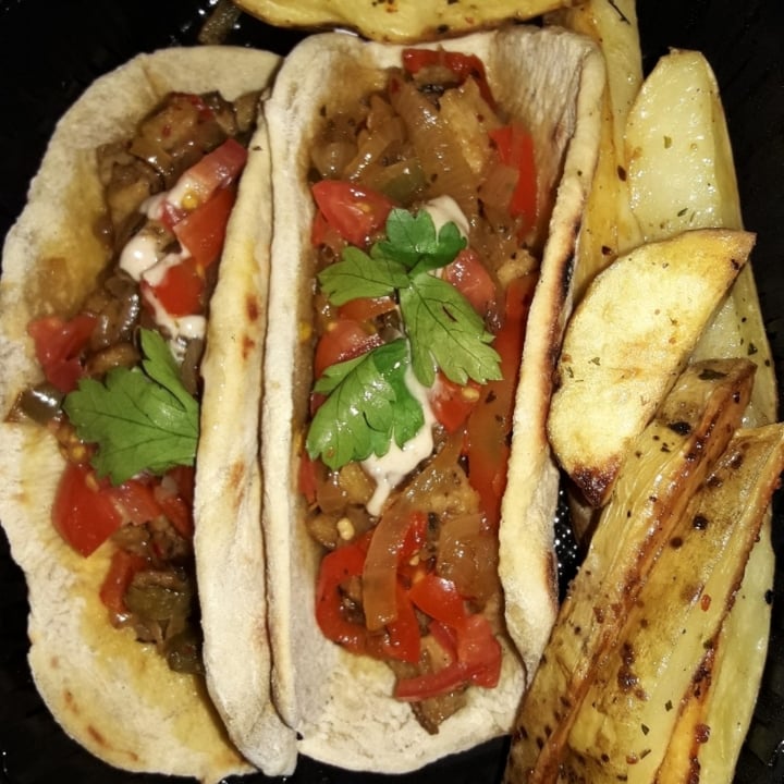 photo of Terra Vegan & Beer Tacos shared by @camideom on  24 Jun 2021 - review