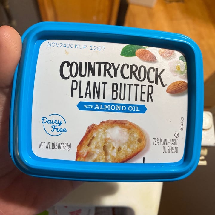 photo of CountryCrock Plant Butter with Almond Oil shared by @littlejon598 on  21 Oct 2020 - review